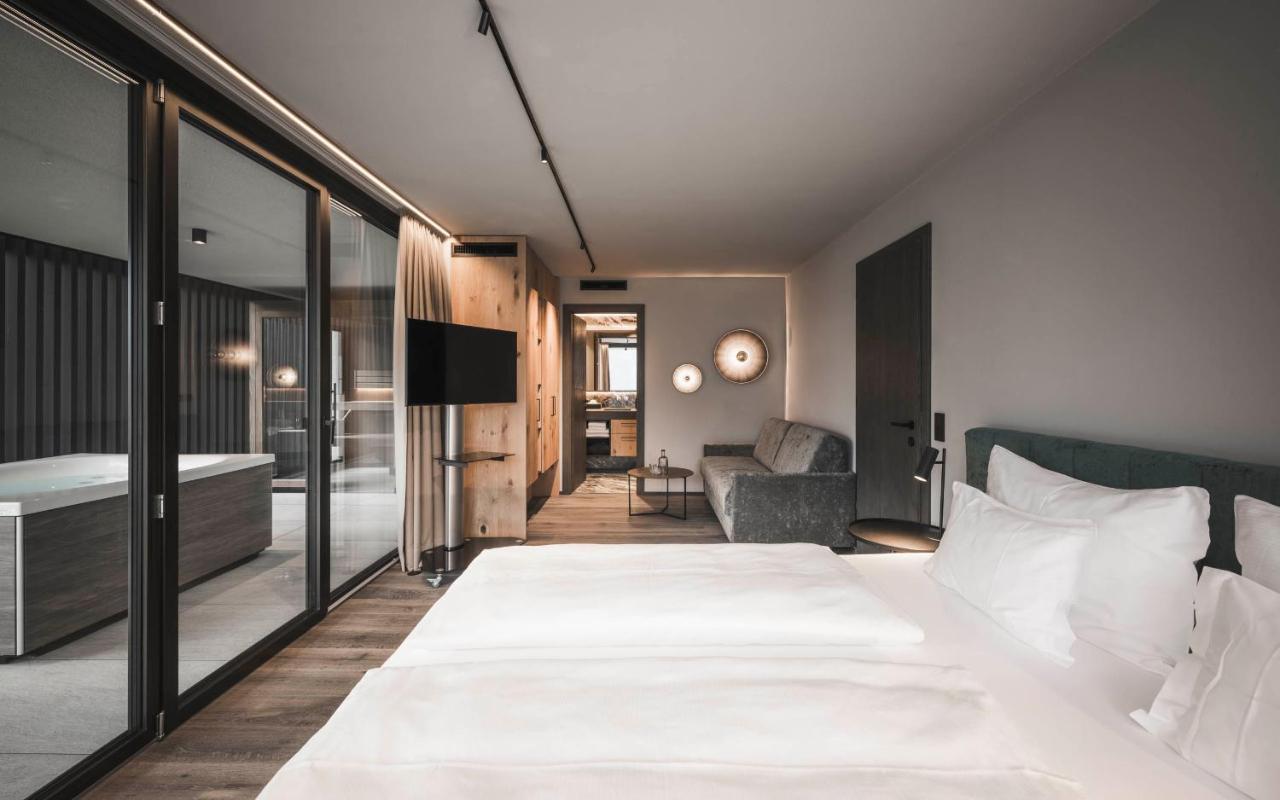 Somvita Suites Tirolo Exterior foto